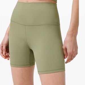 Lululemon Align Short in Rosemary Green Size 4